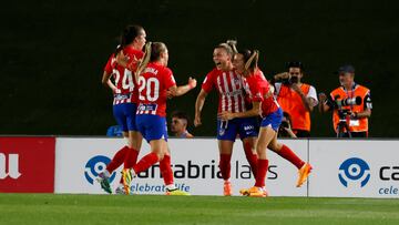 11/05/24 FUTBOL FEMENINO LIGAF
PARTIDO PRIMERA DIVISION IBERDROLA
REAL MADRID - ATLETICO DE MADRID
ANA VITORIA CELEBRA EL GOL 1-1 ALEGRIA