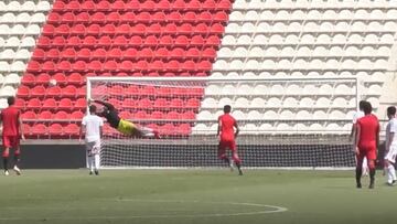 Fue figura: los 5 tapadones de Carabalí ante Estudiantes