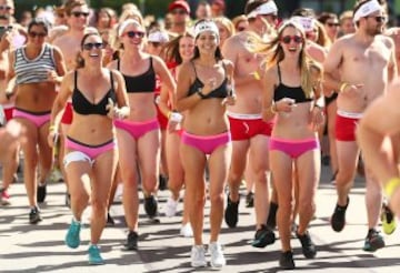 Cupids Undie Run en imgenes