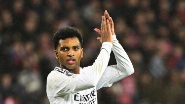 Rodrygo agradece a los aficionados madridistas su presencia en el partido ante el Brest.