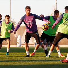 Buenas noticias para Zidane: Ramos ya trabaja con el grupo