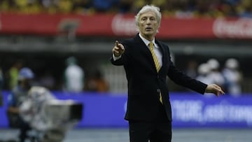 Pékerman, en Moscú: primero seminario, después sorteo