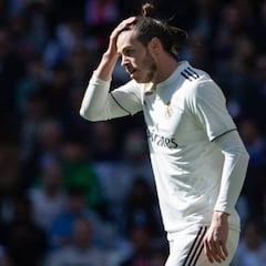 Bale sólo se ve de blanco