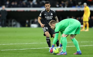 Un banquillo de mentira