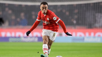 El lateral estadounidense continúa con su recuperación de la lesión de ligamento cruzado que sufrió en 2024 y su regreso está cada vez más cerca.