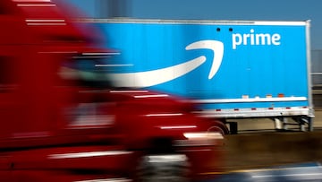 Amazon cuenta con varias opciones de tiny homes. Así es la casa de dos pisos con terraza que puedes encontrar por menos de $30,000.