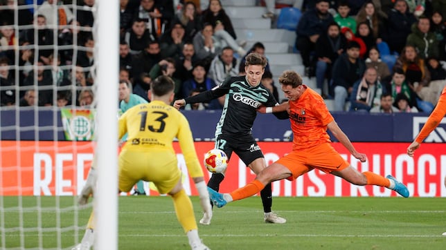 La fiesta de Rodrigo Riquelme