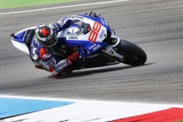 Jorge Lorenzo que corrió al día siguiente de ser operado de la clavícula.