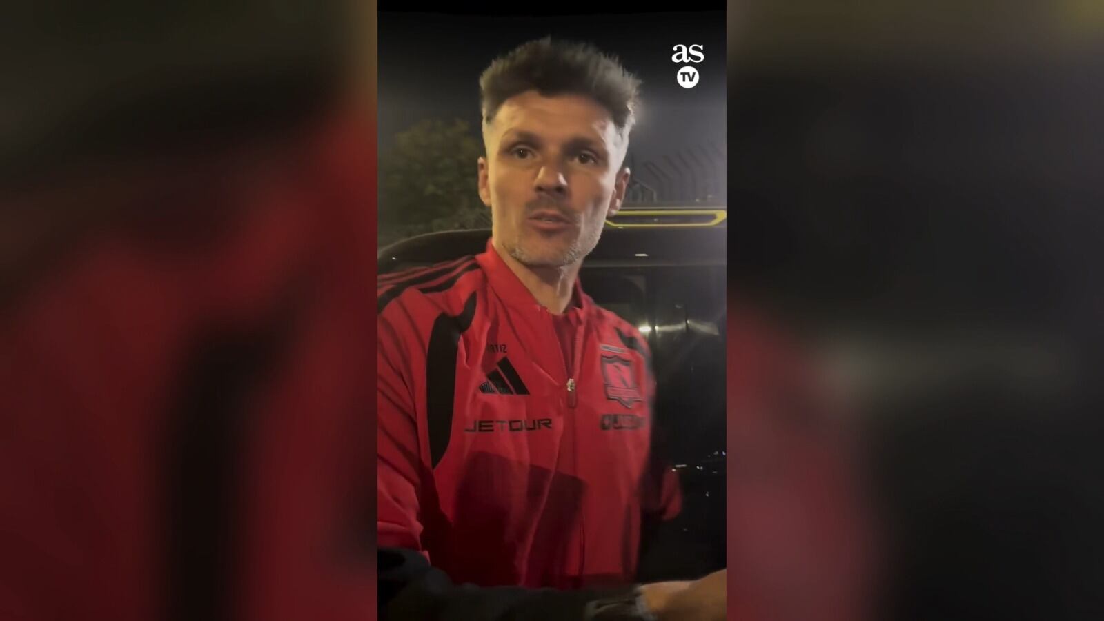 El noble gesto de Fernando Ortiz con un grupo de hinchas de Colo Colo: esto hizo antes del partido