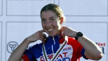 Nicole Cooke, durante su etapa en activo con la selecci&oacute;n de Gran Breta&ntilde;a.