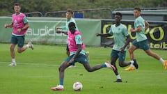 Convocatoria del Racing: Maguette viaja a Oviedo