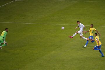 1-0. ?ngel Di Mar¨ªa marca el primer gol.
