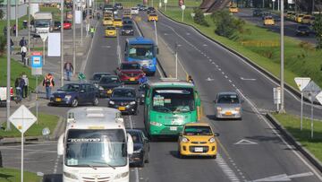 Pico y placa en Bogot&aacute; y Medell&iacute;n hoy, lunes 27 de septiembre. Conozca los horarios, las restricciones y c&oacute;mo funciona la medida en las ciudades del pa&iacute;s.