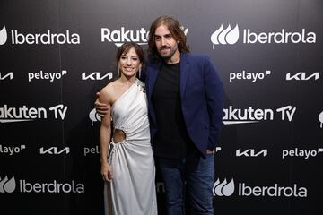 Sandra Sánchez con Andrés Suárez, cantautor español.