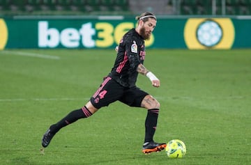 Sergio Ramos of Real Madrid CF in action during La Liga football match played between Elche CF and Real Madrid CF at Martinez Valero stadium on December 30, 2020 in Elche, Alicante, Spain.  AFP7  30/12/2020 ONLY FOR USE IN SPAIN