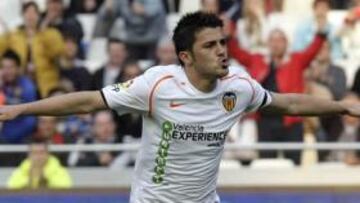 <b>NO HAY OFERTA.</b> El Chelsea aclaró que no ha hecho ninguna oferta al Valencia por los servicios del delantero español David Villa, objetivo del Real Madrid.