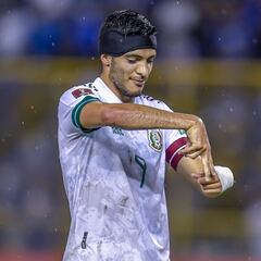 Raúl Jiménez volvió a anotar gol con el Tri 330 días después