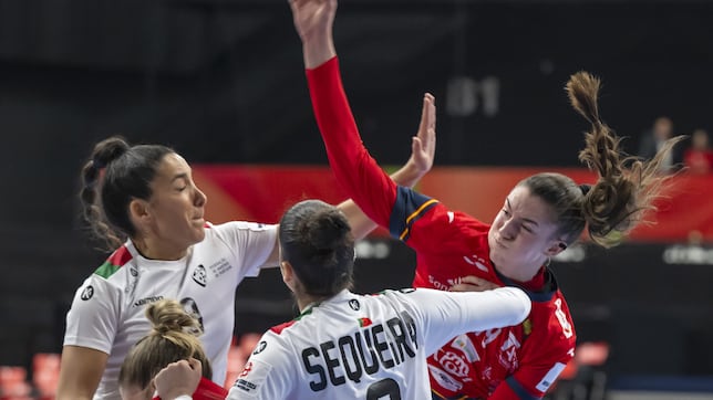 Descaro de las Guerreras sin miedo a Francia