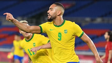 Matheus Cunha celebra el gol a Espa&ntilde;a en la final de los Juegos Ol&iacute;mpicos.