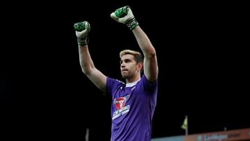 "Emi Martínez prefería ganar menos dinero y tener minutos"