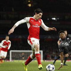 Wenger no cree que el Barça vaya a intentar fichar a Bellerín