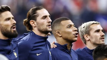 AL KHOR - (l-r) Olivier Giroud of France, Adrien Rabiot of France, Kylian Mbappe of France, Antoine Griezmann of France during the FIFA World Cup Qatar 2022 quarterfinal match between England and France at Al Bayt Stadium on December 10, 2022 in Al Khor ,