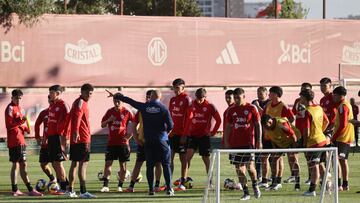 Una joven figura de la Roja sorprende con una confesión: “Es mi ídolo en el fútbol...”