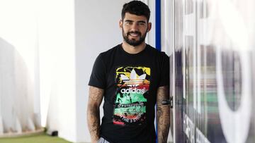 Tana: "Nadie me va a quitar la felicidad de jugar al fútbol en mi tierra"