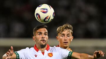 Bulgaria's forward #22 Vladimir Nikolov eyes the ball in front of Spain's defender #05 Dean Huijsen during the FIFA World Cup 2026 Group E European qualification football matches between Bulgaria and Spain, at the Vassil Levski stadium in Sofia on September 4, 2025. (Photo by Nikolay DOYCHINOV / AFP)