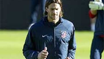 <b>REMONTADA.</B> Leo Franco cree que con la llegada de Cúper al banquillo el Mallorca saldrá de la zona baja.