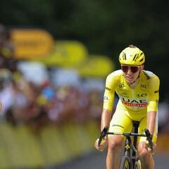 Tadej Pogacar sufre una derrota nunca vista en sus cinco años como profesional