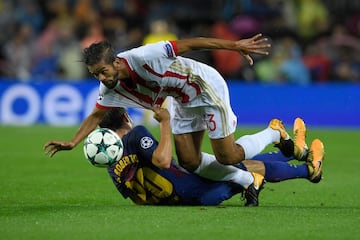 Mehdi Carcela-González and Sergi Roberto.