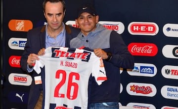 Humberto Suazo cautivó a Monterrey por la poderosa cuota goleadora que firmó en los albos. En 2007 fue transferido por US$4,7 millones.