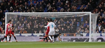 Cristiano Ronaldo marcó el 1-0 a pase de Kroos.