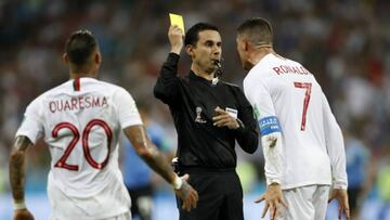 Madre del árbitro César Ramos, molesta con Cristiano Ronaldo