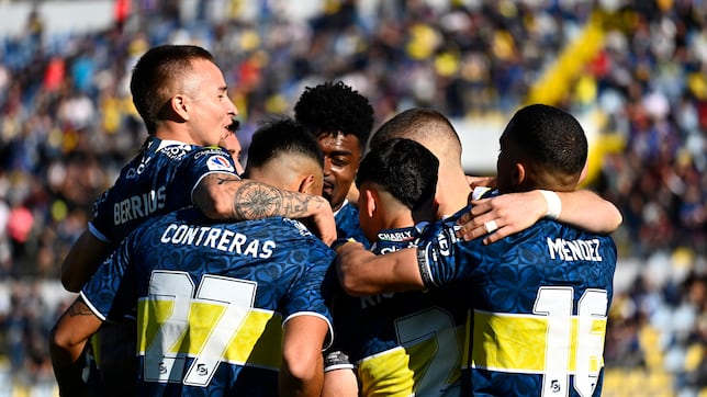 Everton resistió y sorprendió a la U