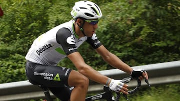 Omar Fraile, uno de los j&oacute;venes ciclistas espa&ntilde;oles a seguir en el futuro, en plena ascensi&oacute;n a los Lagos de Covadonga.