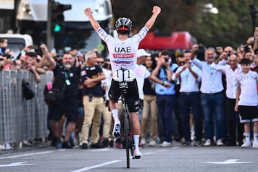 Pogacar triunfa en Lombard¨ªa por tercer a?o consecutivo