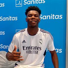 El segundo grupo de futbolistas se una a la pretemporada del Madrid