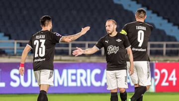 Un miércoles alegre para los chilenos que juegan en Sudamérica