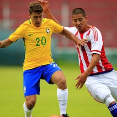 Brasil superó a Paraguay y sigue puntero en el Grupo A