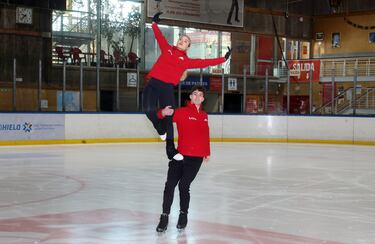 Sofía Val y Asaf Kazimov, oro y elegancia sobre hielo