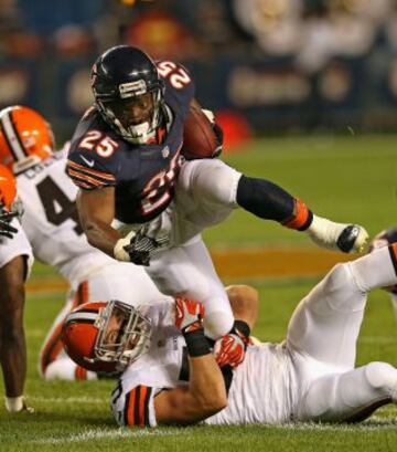 Vuelve el deporte más espectacular de Estados Unidos. El kickoff de la NFL será el próximo 5 de septiempre y los equipos calientan motores.