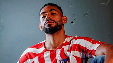 Cunha en una foto promocional del Atlético con la camiseta para la temporada 2022-23.