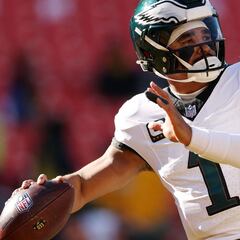 Why isn’t Jalen Hurts playing for the Eagles against the Cowboys in NFL Week 17? Injury update