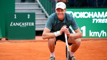 Italy's Jannik Sinner celebrates after winning against Spain's Carlos Alcaraz following their Monte Carlo ATP Masters Series Tournament final tennis match on Court Rainier III at the Monte-Carlo Country Club in Roquebrune-Cap-Martin, south-eastern France on April 12, 2026. (Photo by Valery HACHE / AFP)