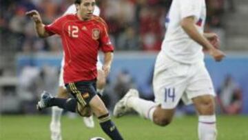 <b>GRAN EQUIPO.</b> El jugador del Villarreal cree que los de Luis Aragonés pueden hacer algo importante en la Eurocopa.