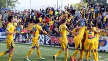 ALEGRÍA. El Alcorcón celebra uno de los goles ante el Sabadell.