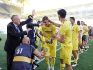 25/05/25 VILLARREAL
ESTADIO LA CERAMICA CELEBRACION CLASIFICACION CHAMPIONS LEAGUE PASILLO HOMENAJE DANI REQUENA