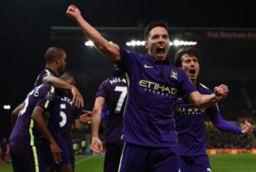 1-4. Stoke City-Manchester City. Samir Nasri festejó el cuarto tanto.